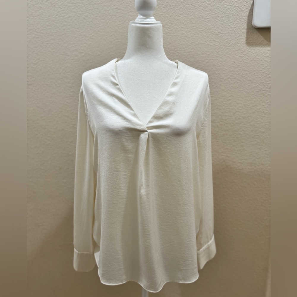 Women’s size large blouse, beige, banana republic